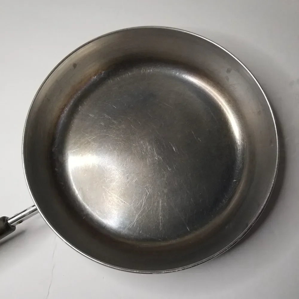 Revere ware frying pan 9 in Clinton Illinois USA copper bottom